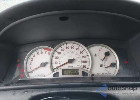 2005 Toyota Corolla S из США, поврежденный, VIN 2T1BR32E45C364914